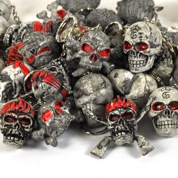 TOTENKOPF-SCHLÜSSELANHÄNGER (24 Stk.)