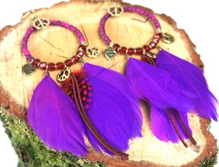 Lila Federohrringe Ibiza-Look (1 Stk.)