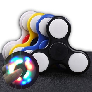 LED-LICHT fidget SPINNERS MIT RAGE *** 2017 *** (17pieces Beleuchtung.)