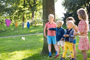 BS OUTDOOR PLAY - (. 2ST) WOOD TIERE BILLEN WURF GAME