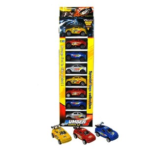 8 Spielzeugautos in Box